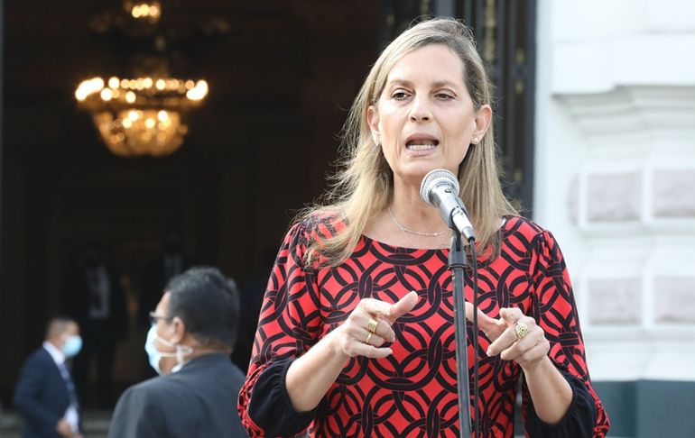 Maricarmen Alva: "Lilia Paredes no es una perseguida política, es una investigada por actos de corrupción"