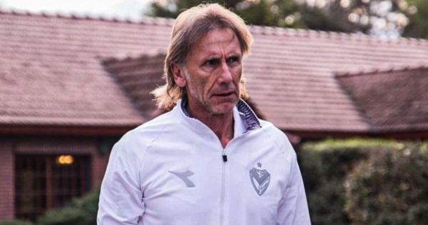 Portada: Ricardo Gareca renunció como DT de Vélez Sarsfield, según medios argentinos