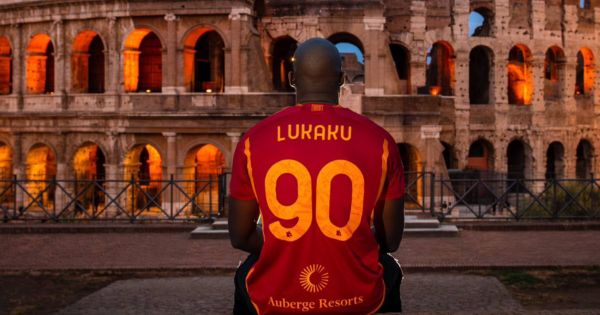 Portada: Romelu Lukaku es oficialmente nuevo jugador del AS Roma