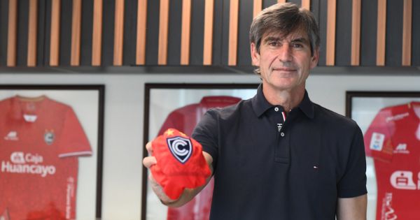 Portada: ¡Vuelve el campeón! Cienciano anunció a Óscar Ibáñez como su flamante entrenador