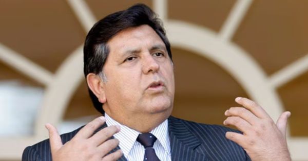Abogados de Alan García rechazan que Fiscalía pueda acceder a dos celulares del expresidente
