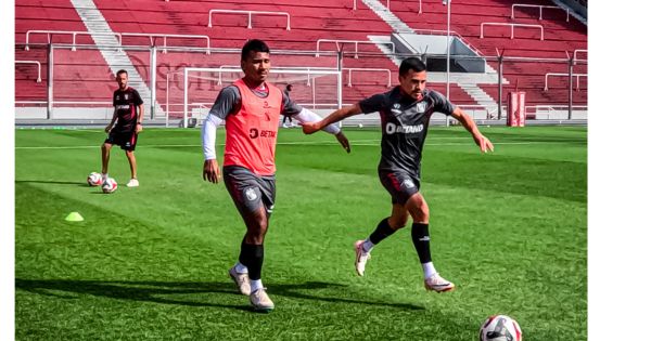 Melgar sacó la garra y venció a Independiente en dos tiempos