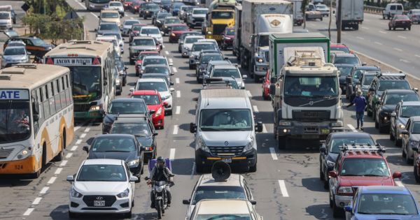 Portada: Feriado largo del 29 de junio: ¿cómo evitar los accidentes automovilísticos?