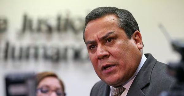 Portada: Gustavo Adrianzén sobre pedido de denuncia por violación sistemática a los DD. HH. contra Dina Boluarte: "Una falta de lealtad con el Perú"