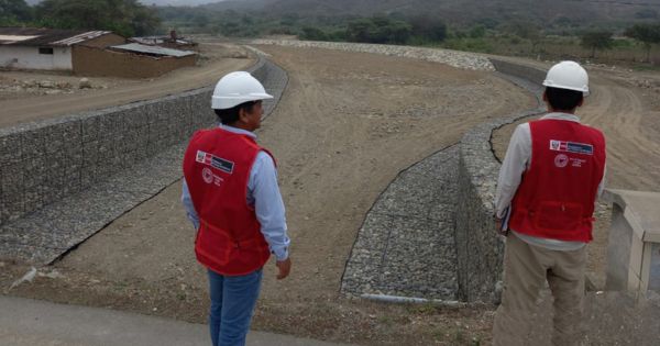 Portada: Lambayeque: culminan construcción de defensas ribereñas de quebradas