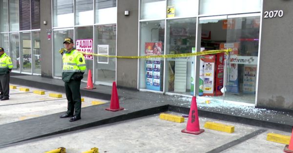 Portada: Pueblo Libre: delincuentes rompen mampara de vidrio y asaltan farmacia