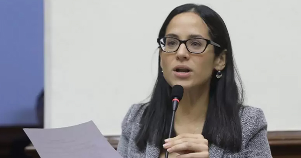 Hasta IDL y Sigrid Bazán rechazan denuncia de Patricia Benavides por muertes en violentas protestas: "Busca distraer la atención"