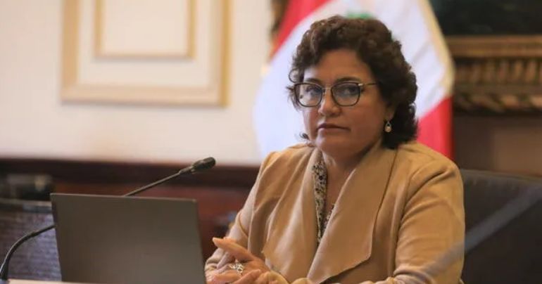 Silvia Monteza tilda de "irresponsable" insistir en adelanto de elecciones, pese a falta de acuerdo