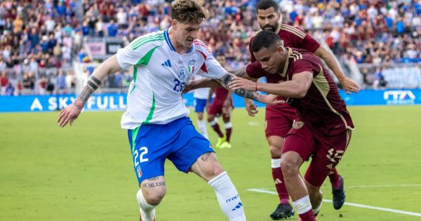 Portada: Italia se tomó un vinotinto con Venezuela y le ganó por 2-1 en partido amistoso