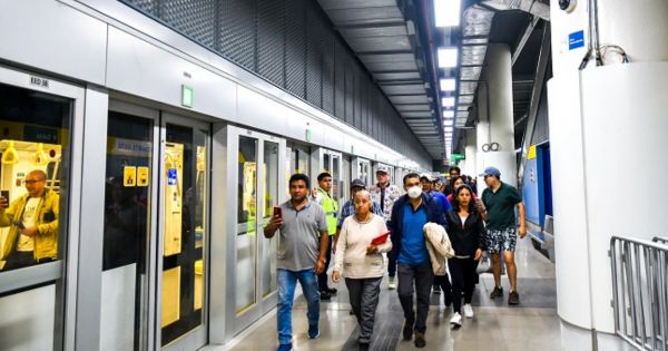 Portada: ATU: Línea 2 del Metro reduce en 34% uso de taxis y mototaxis en Santa Anita y Ate