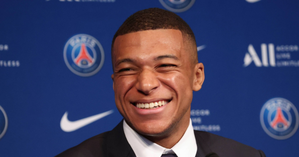 Kylian Mbappé finalmente se iría gratis al Real Madrid la siguiente temporada