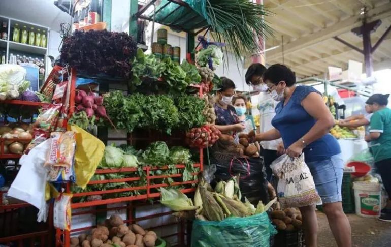 Comenzó el desabastecimiento: se reduce ingreso de alimentos a Lima por bloqueos de carreteras