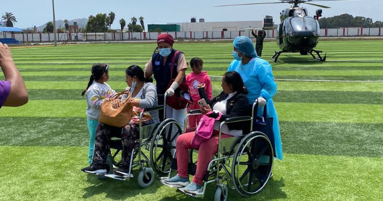 Portada: Diresa Lima logra exitoso traslado aéreo de dos gestantes y un menor de edad