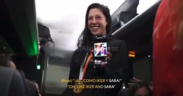 Portada: Aparece video donde Jennifer Hermoso se ríe y bromea por beso que le dio Luis Rubiales (VIDEO)