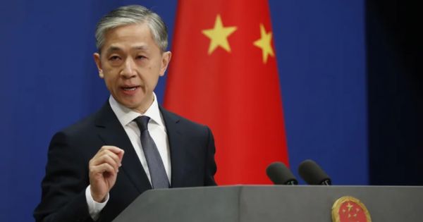 China acusa a Estados Unidos de "buscar problemas" tras encuentro de sus buques