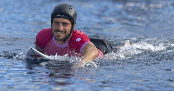 Portada: Alonso Correa tras clasificar a los cuartos de final del surf en París 2024: "Vamos a seguir peleando con todo"