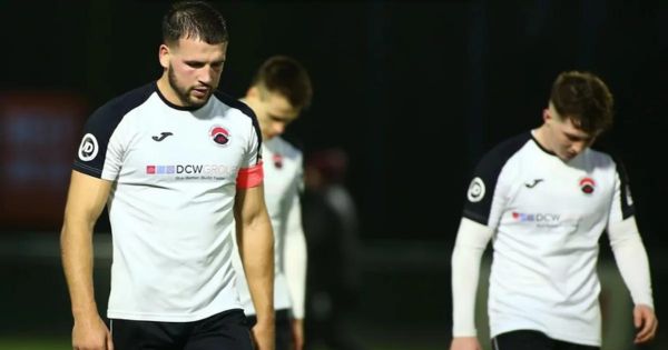 El Pontypridd United de la Primera de Gales podría perder ¡141 puntos!