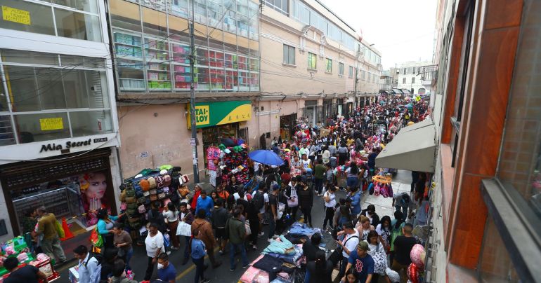 ¡ATENCIÓN! Desde mañana se declarará zona restringida el Mercado Central y Mesa Redonda