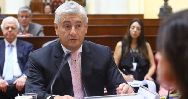 Juan Carlos Lizarzaburu: suspenden 30 días a congresista por expresiones misóginas contra Patricia Juárez