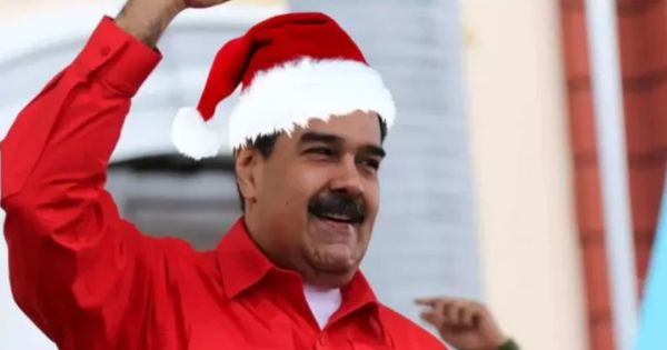 Portada: Dictador Nicolás Maduro dio inicio a la Navidad en Venezuela: "En paz y felicidad"