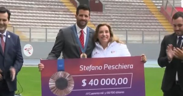 Portada: Stefano Peschiera recibió laureles deportivos: Dina Boluarte le entregó cheque de 40 mil dólares