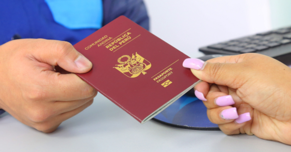 Portada: Desde este 7 de mayo se emiten pasaportes con vigencia de 10 años
