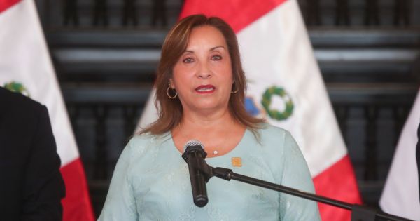 Portada: Dina Boluarte: Congreso rechaza admitir a debate moción de vacancia presidencial