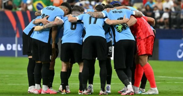 Portada: Perú vs. Uruguay: selección uruguaya anuncia convocatoria para duelo ante 'Bicolor' por Eliminatorias 2026