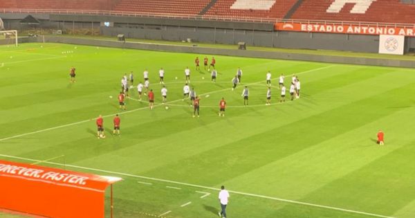 Selección peruana: la 'Bicolor' entrenó en el estadio Antonio Aranda Encina, donde enfrentará a Paraguay (VIDEO)