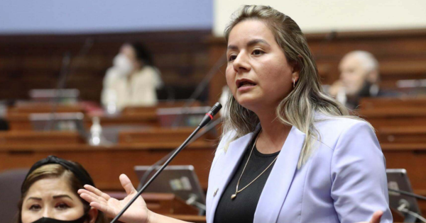 Tania Ramírez sale en defensa de aguinaldo navideño: "No entiendo por qué tanto se enronchan"