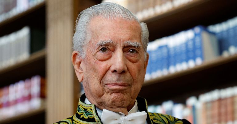 Mario Vargas Llosa: El Nobel de Literatura cumple hoy 87 años