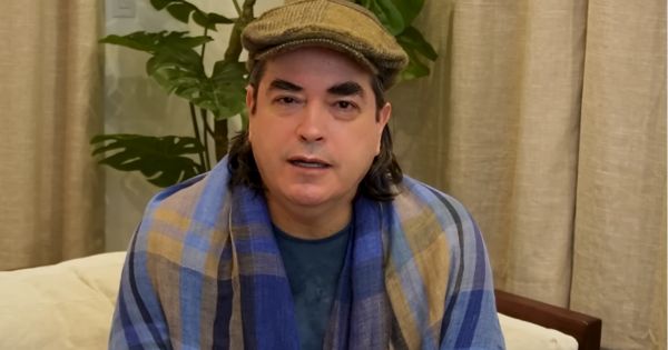 Portada: Estafan a Jaime Bayly con lujoso departamento frente a campo de golf: "Lo perdí todo por tonto"