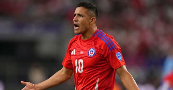 Alexis Sánchez arremetió contra sus críticos: "No sé qué otro récord hacer"