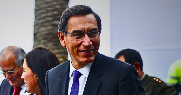 Portada: Comisión de Fiscalización evalúa este 24 junio caso Martín Vizcarra: fiscal de la Nación debe responder por blindaje