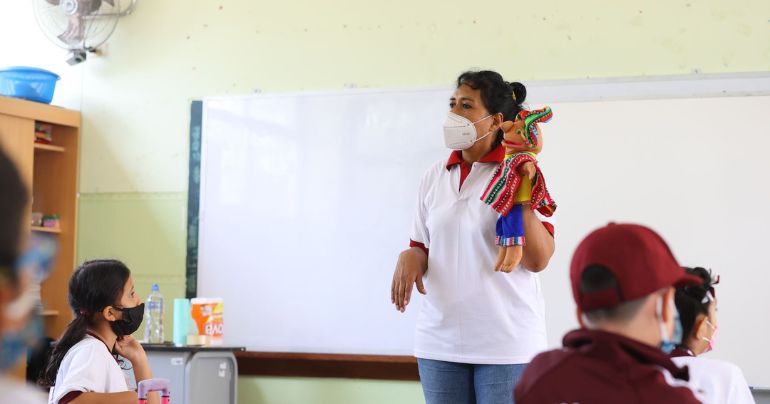 Portada: Ministerio de Educación: Clases inician este lunes 20 en colegios donde no hay problemas