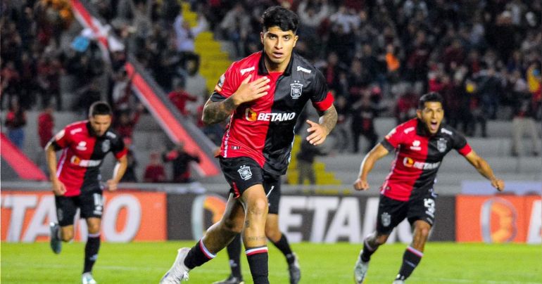 Portada: ¡No tuvo piedad! FBC Melgar goleó 5-0 a Academia Cantolao