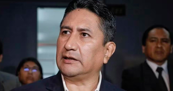 Vladimir Cerrón: “El Perú sí es de izquierda, tiene sentimiento de izquierda”