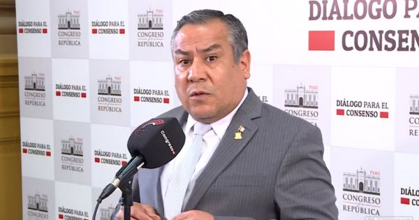 Adrianzén rechaza indagación a Boluarte por caso Rolex: "Solo debe ser investigada por situaciones excepcionales"