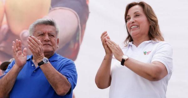 Portada: Dina Boluarte: "Soy la mamá de todo el Perú y César Acuña es el papá de La Libertad"