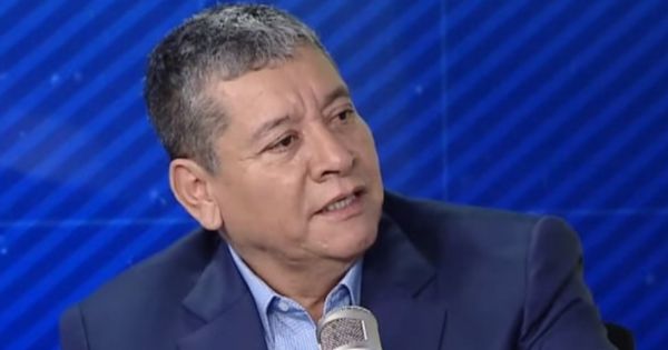 Jorge Angulo presenta acción de amparo para retornar a la Comandancia General de la Policía