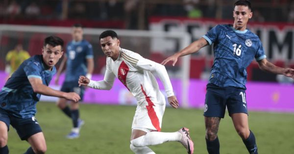 Portada: Una tibia despedida de Lima: Perú igualó 0-0 con Paraguay en el Estadio Monumental