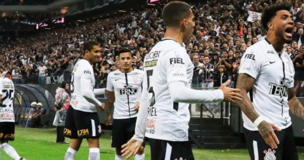 Portada: Universitario vs. Corinthians: conoce a los futbolistas del 'Timao' que enfrentarán a la 'U'