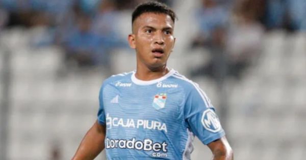 Portada: Nuevo DT de Sporting Cristal respalda continuidad de Martín Távara: "Está en condiciones para jugar en el Clausura"