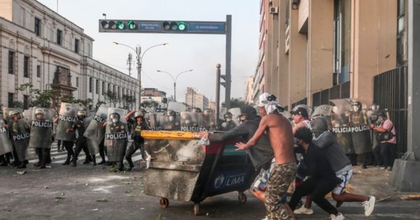 Portada: Congreso: aprueban dictamen que incorpora el terrorismo urbano en el Código Penal