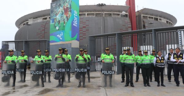 Portada: Perú vs. Brasil: más de 1,500 policías resguardarán el Estadio Nacional