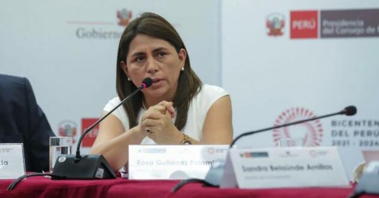 Ministra de Salud a manifestantes: "Dejen pasar las ambulancias, las medicinas y los insumos”