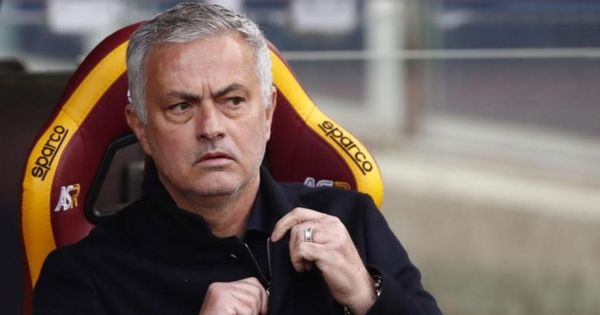 Portada: José Mourinho rechazó dirigir a la selección de Brasil: "He dicho a mi agente que no hable con nadie"