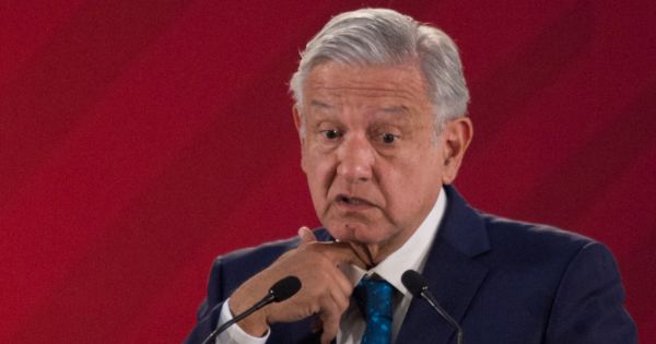 Congreso declara persona non grata a AMLO