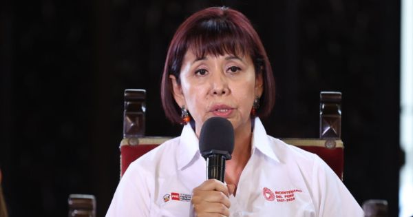 Portada: Ministra de la Mujer lamenta que alcalde haya sido obligado a pedir perdón por reunirse con Dina Boluarte