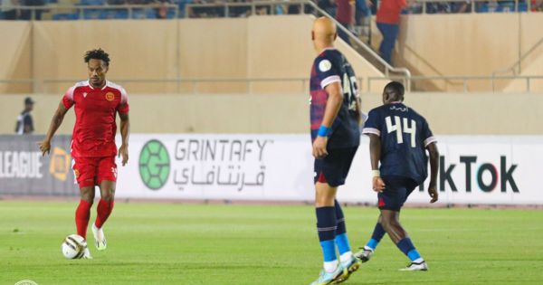 André Carrillo debutó con un pase gol y triunfo: Al-Qadisiya venció 2-1 a Al- Adalah (VIDEO)